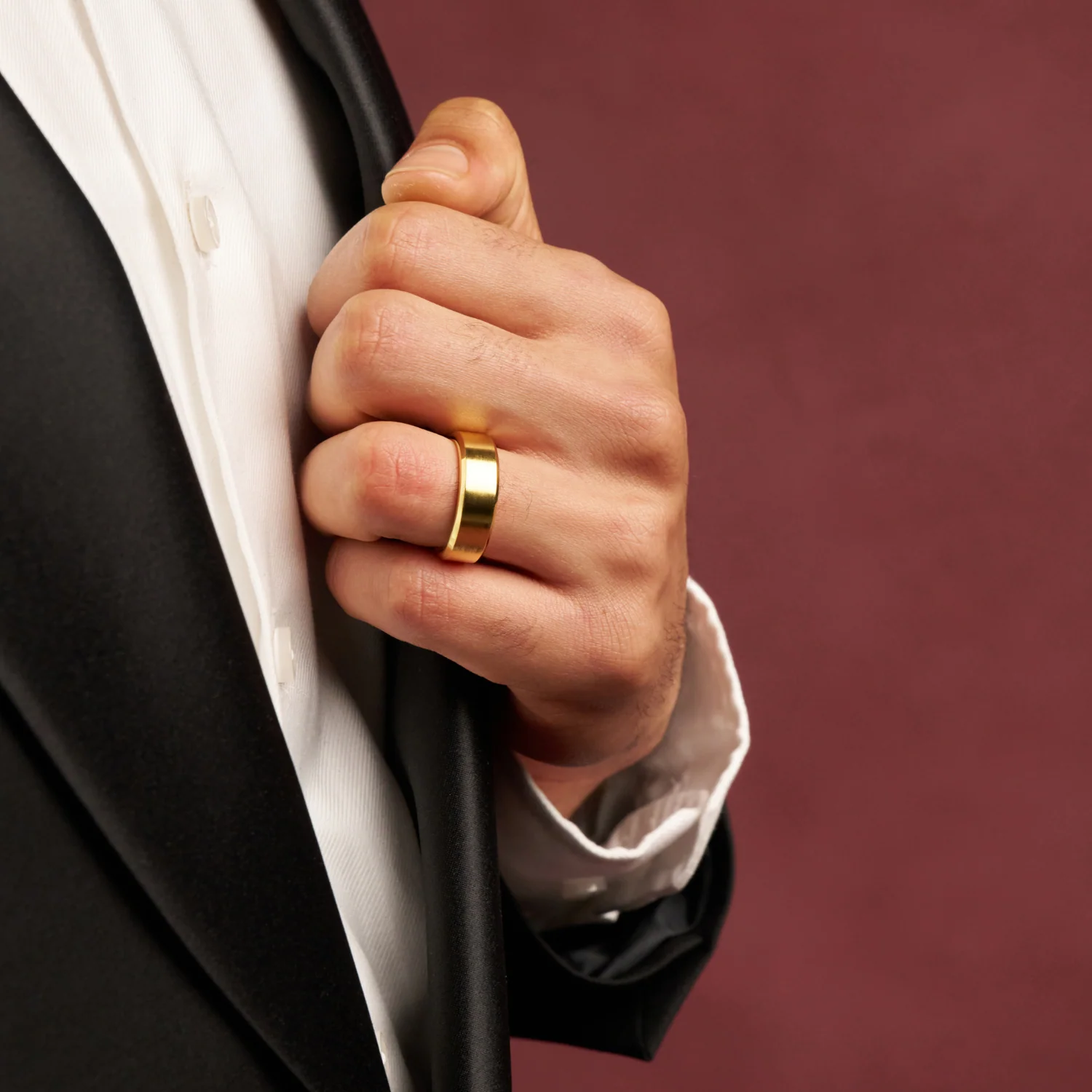 Bevelled Ring (Gold) 8mm | 18ct Gold Tungsten - Image 5