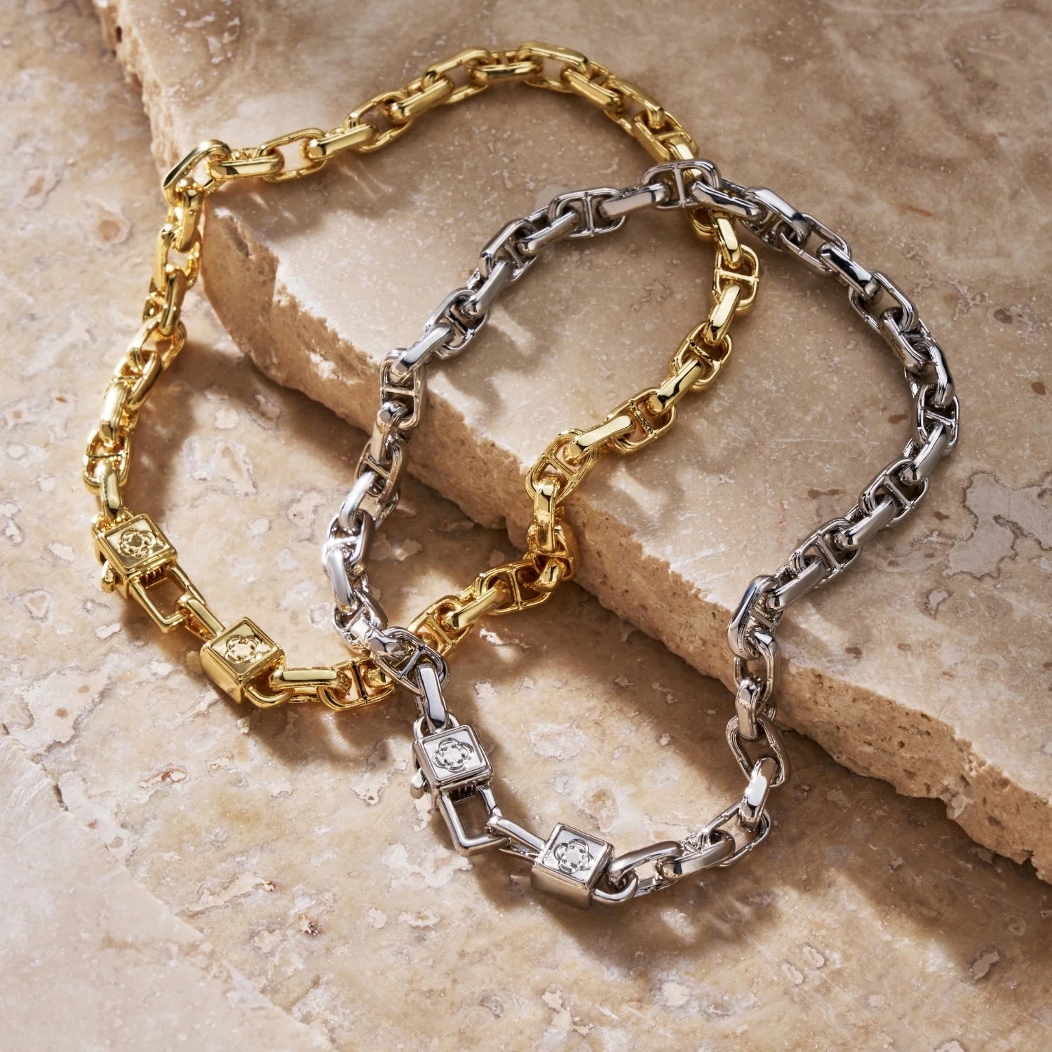 CD Anchor Link Bracelet (Silver) - Image 5