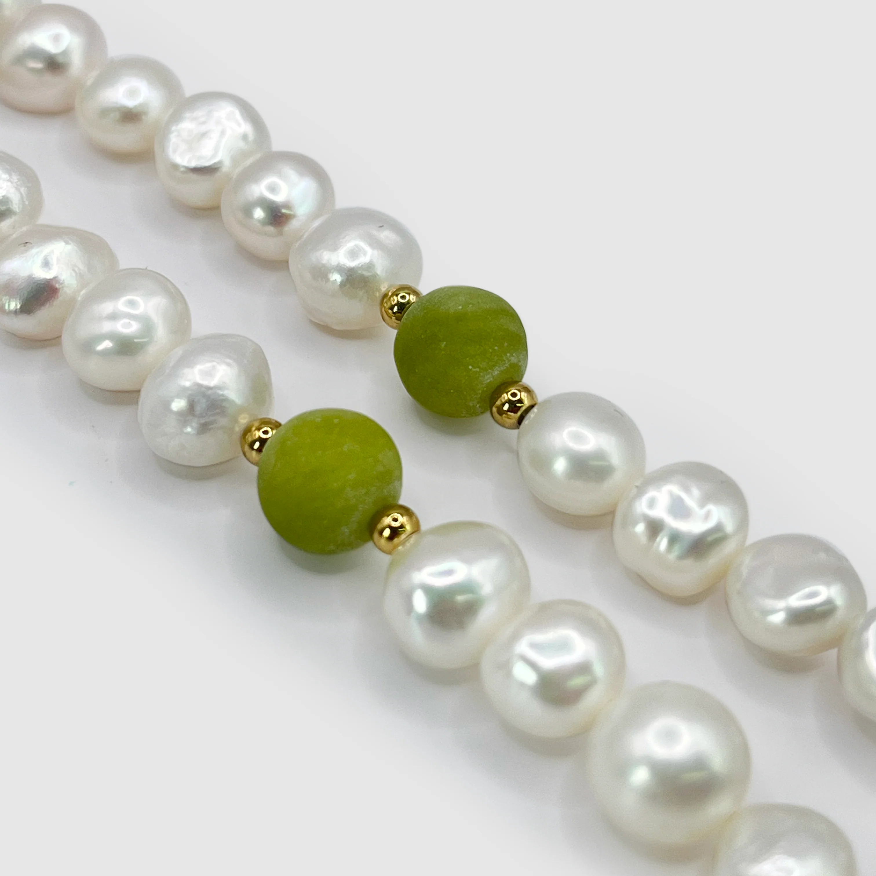 Forest Green - Real Pearl Necklace - Image 4