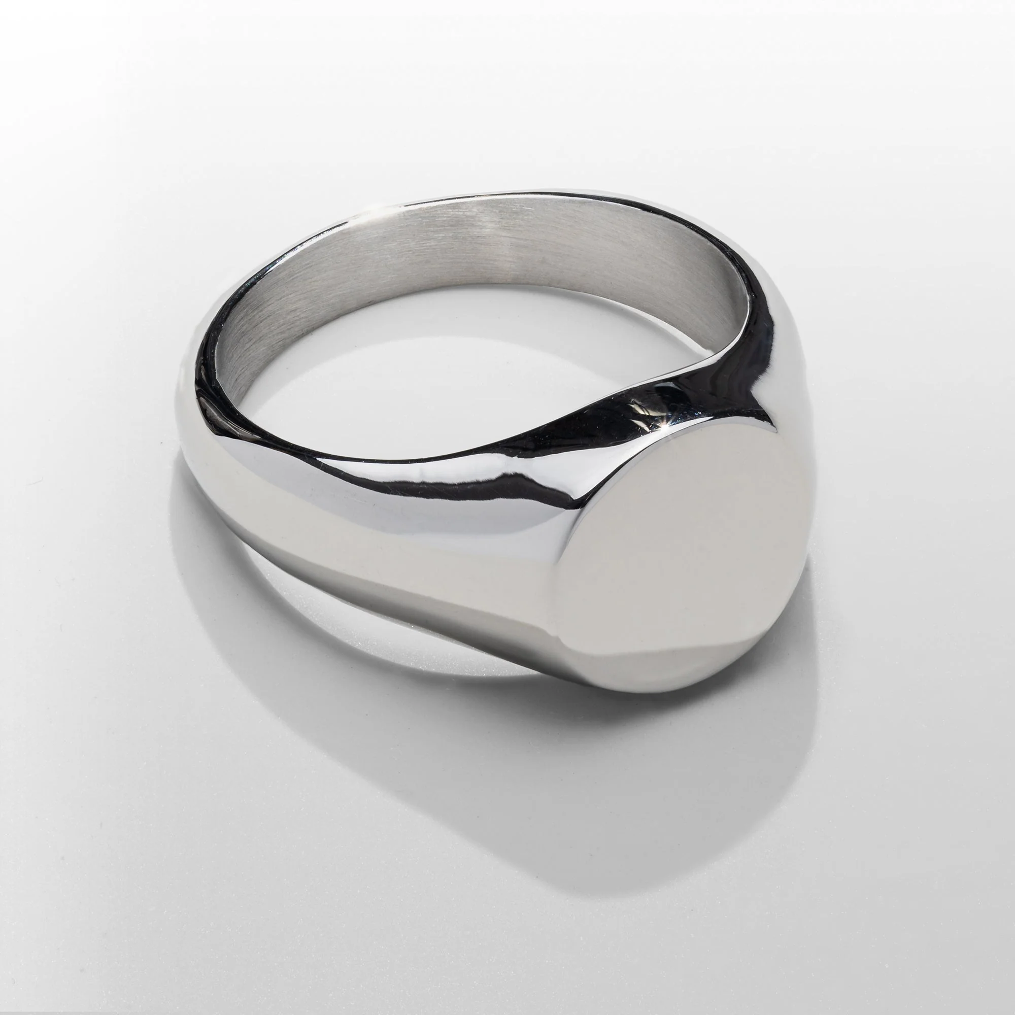 Round Signet Ring (Silver) - Image 5